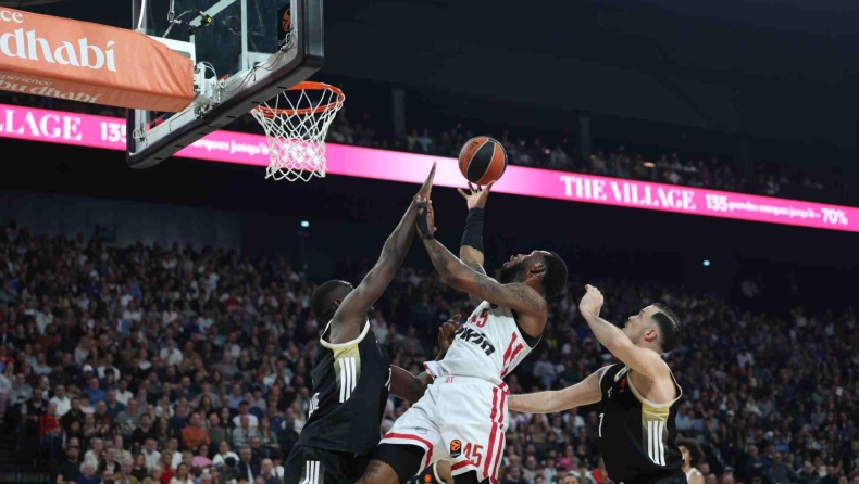 Ντόντα Χολ: Όταν δεν χρειάζεσαι την μπάλα για να κυριαρχήσεις