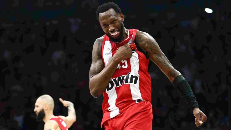 Το δείγμα γραφής δείχνει… Telekom Center Athens