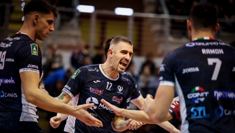 Ολυμπιακός: Ο Μπαράνοβιτς ο εκλεκτός του για την θέση του πασαδόρου