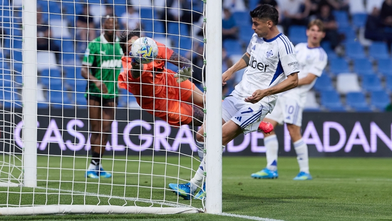 Σασουόλο - Κόμο 2-1: Χάνει... λάδια και βαθμούς στην τελική ευθεία