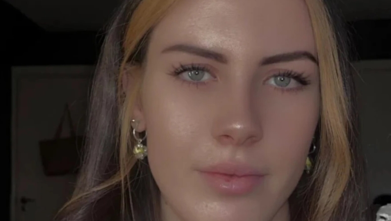 Revenge porn από άλλη διάσταση: Βρετανίδα έστειλε γυμνή φωτογραφία του πρώην της στη μάνα του