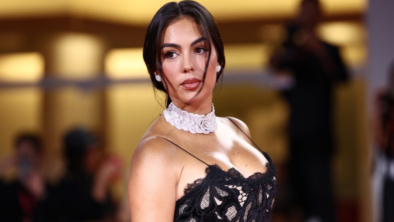 Ρονάλντο: Μέλος της Αλ Αχλί τιμωρήθηκε για κράξιμο σε διαιτητή εμπνευσμένο από τη Χεoρχίνα