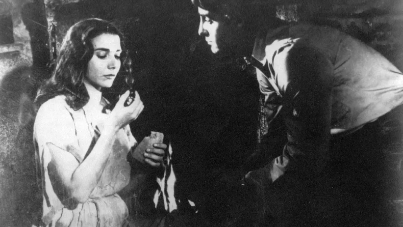 Η πρώτη ελληνική ερωτική ταινία είχε μια κακή τύχη για την κεντρική ηρωίδα