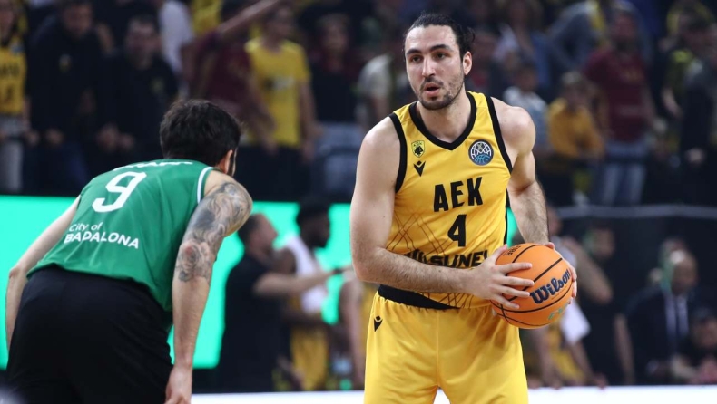 Κατσίβελης: «Σε άλλα επίπεδα η αυταπάρνηση του Σάκοτα, ραντεβού στη Βαρκελώνη» 