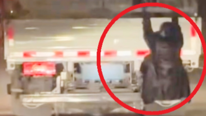 Η ζήλια πήγε σε άλλο επίπεδο: Κρεμάστηκε από το φορτηγό του άνδρα της για να τον πιάσει να την απατά