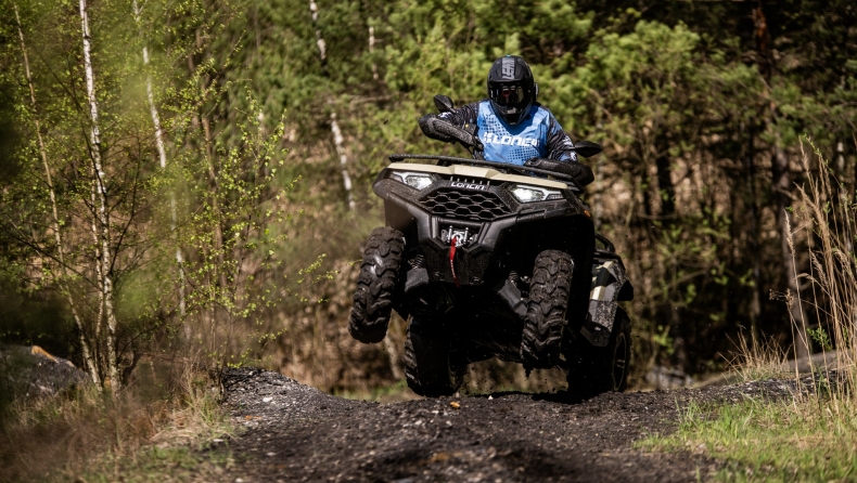 VOGE (Loncin) XWolf 550L: Kυρίαρχος παντός εδάφους (vid)