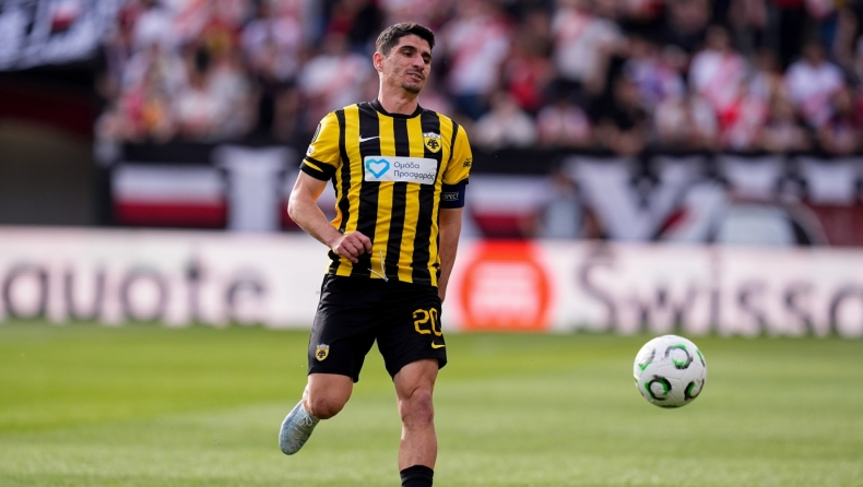 Ράγιο Βαγιεκάνο - ΑΕΚ: Πρόβλημα με Μάνταλο, έγινε αναγκαστική αλλαγή