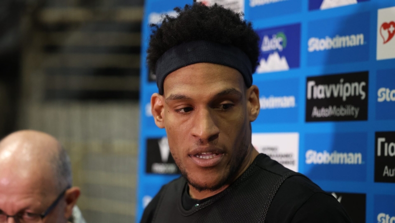 Μέλβιν ενόψει Μπιλμπάο: «Είναι μεγάλη πρόκληση για εμάς, είμαστε σε συχνή επικοινωνία με τον Τρινκιέρι»