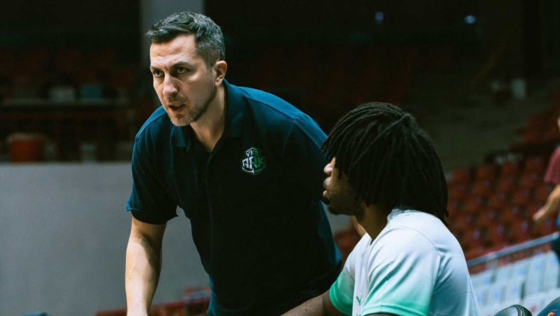 Μουρατίδης: «Στην Ασία γίνεσαι πιο ουσιαστικός, πιο ταπεινός και πιο ανοιχτός στο να μάθεις»