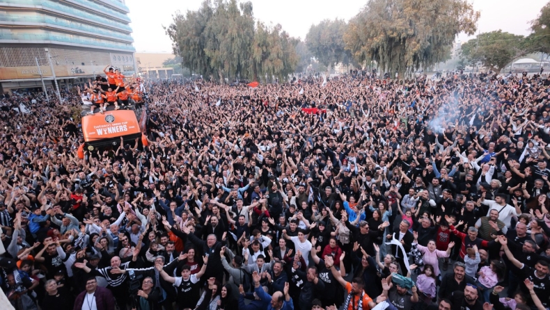 ΟΦΗ: Ιστορικές στιγμές στην Κρήτη, «κάηκε» το Ηράκλειο στη φιέστα των Κυπελλούχων 