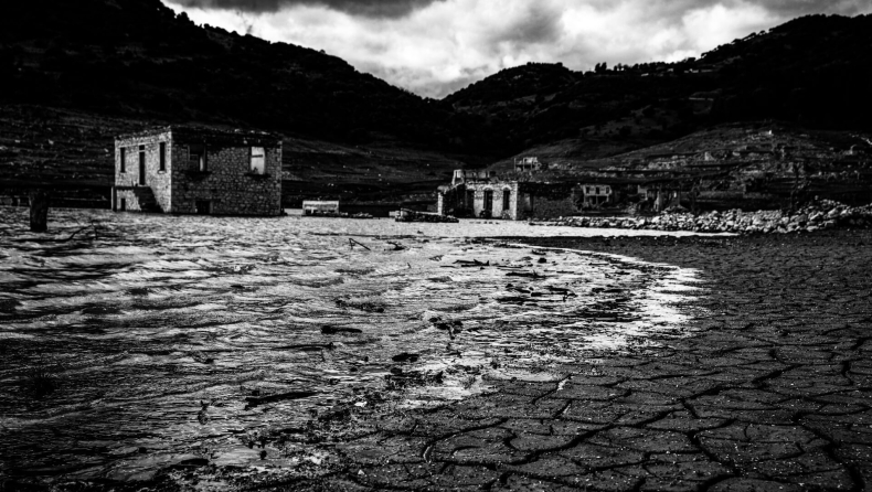 «Οι ορφανοί»: Πρώτα «μίλησαν» τα πιστόλια