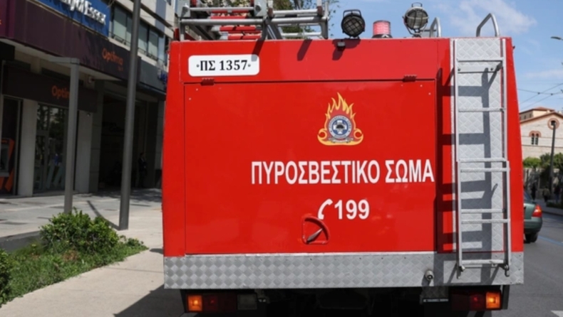 Φωτιά ξέσπασε σε φορτηγό στον Κηφισό: Μεγάλες καθυστερήσεις στο ρεύμα προς Λαμία