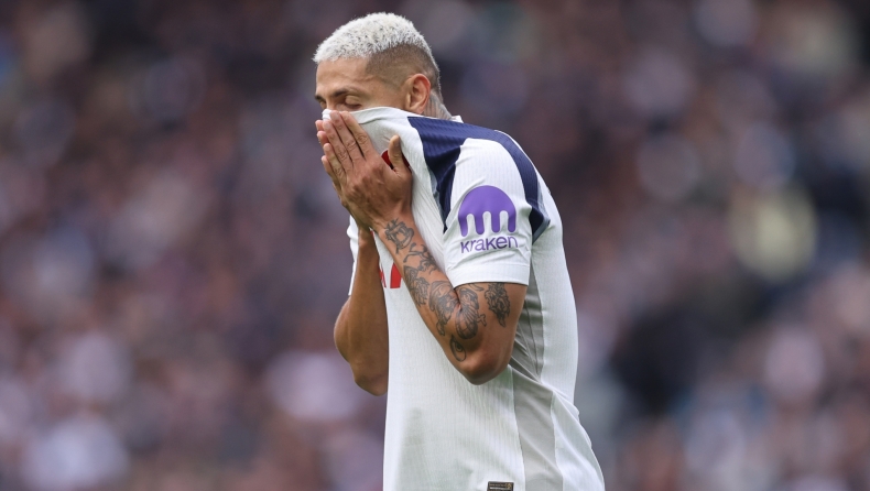 Ριτσάρλισον: «Πολλές φορές, οδηγώντας, σκεφτόμουν να πέσω πάνω σε  τοίχο»