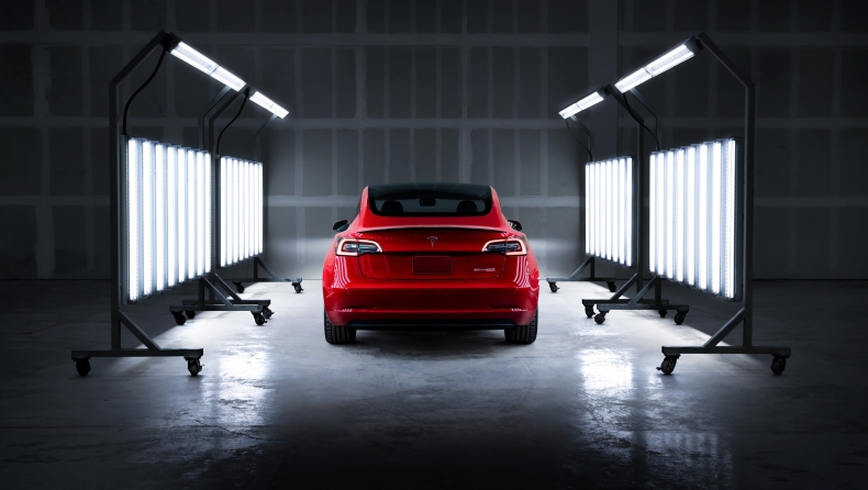 Tesla: Η μεγάλη επιστροφή στο προσιτό ηλεκτρικό SUV