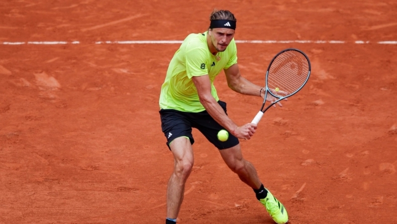 O Ζβέρεφ με φανέλα του Ολίσε στον αγώνα του στο Μόναχο