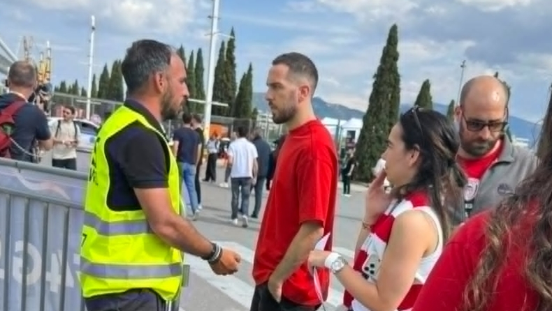 Ολυμπιακός: Στο πλευρό της ομάδας και ο Κώστας Φορτούνης