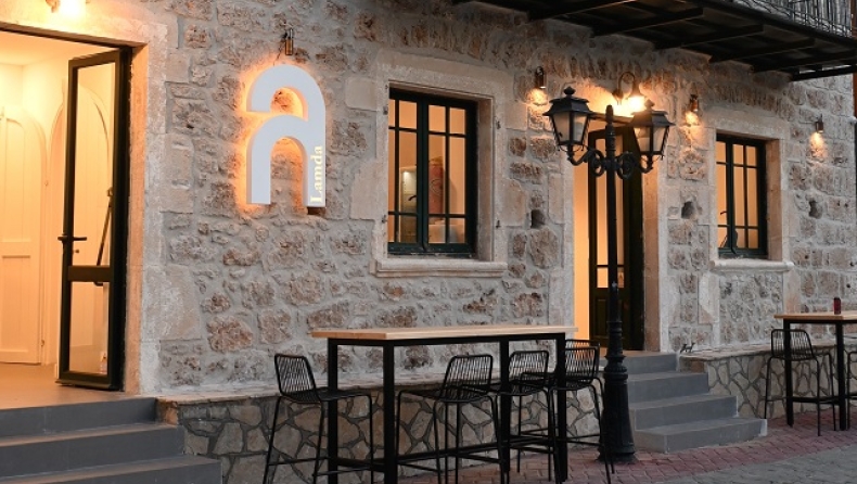 Lamda Casual Dining: Μια νέα γαστρονομική εποχή με την υπογραφή του chef Γιάννη Μαρκαδάκη