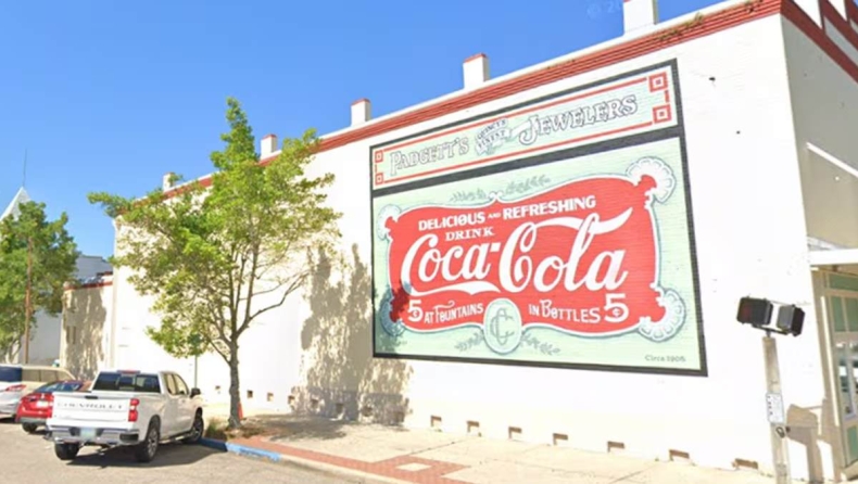 H πόλη των «μυστικών εκατομμυριούχων» της Coca-Col
