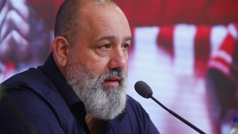 Καραπαπάς στην ΕΠΣ Πειραιά: «Θα είμαστε κοντά σας και με ένα μεγάλο ποσό ετησίως»