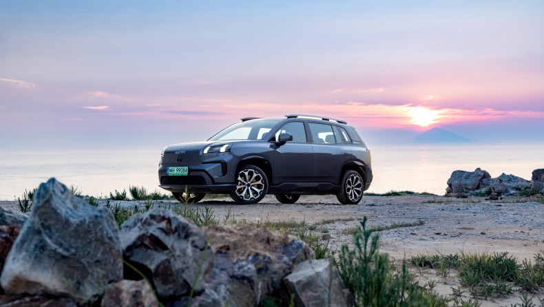 Test Drive GAC AION V Luxury: Χώρος να ζεις