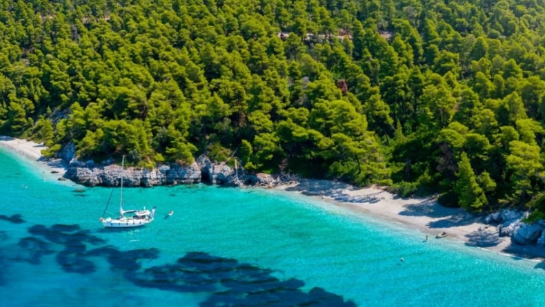 Απόδραση για δύο: 5 ελληνικά νησιά για ρομαντικές 
