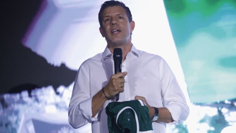 Σεϊταρίδης - Φύσσας: «Φοράτε τη φανέλα της μεγαλύτερης ομάδας της Ελλάδας, χρειάζεται αγάπη, πάθος, αφοσίωση»