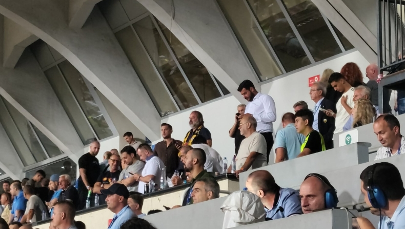 Στη Βουλγαρία με τον Μάριο Ηλιόπουλο: Η στήριξη στους παίκτες της Λέφσκι Σόφιας και της ΑΕΚ