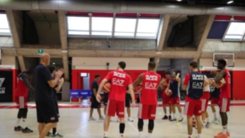 Αρμάνι Μιλάνο: Και ο Τσαλμπούρης στην προετοιμασία των Ιταλών (vid)