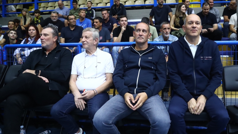 ΑΓΩΝΑΣ ΓΙΑ ΤΗ ΔΟΞΑ: Παναγιώτης και Γιώργος Αγγελόπουλος στο πλευρό του Ολυμπιακού κόντρα στην ΑΕΚ