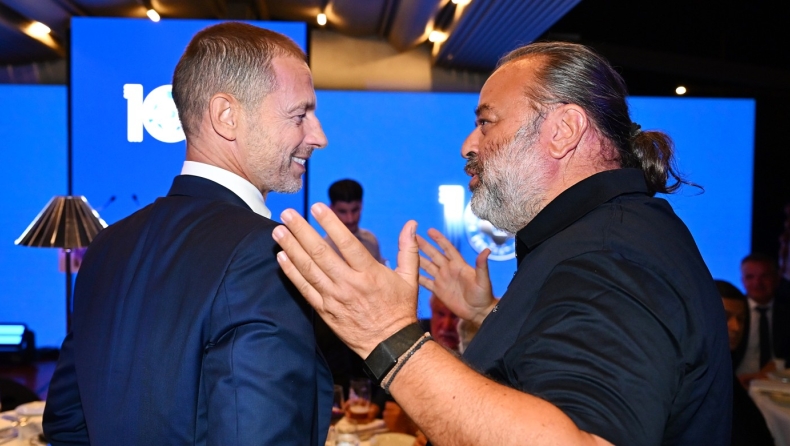 Η ΑΕΚ και ο Ηλιόπουλος βρέθηκαν στον εορτασμό της ΕΠΟ με Τσέφεριν