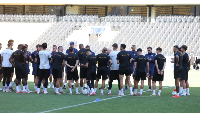 ΑΕΚ: Ο Νίκολιτς προετοιμάζει την ομάδα για την πρεμιέρα του Champions League με ενθουσιασμό και στρατηγική