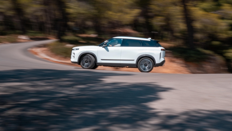 Test drive Jaecoo 7 SHS-H: Η ουσία πίσω από την εικόνα