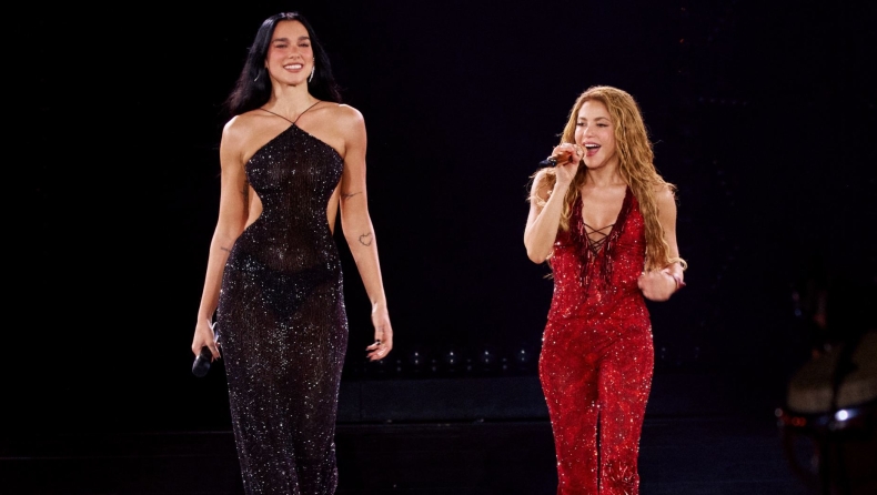 Ντελίριο στη Μαδρίτη: Η Dua Lipa εμφανίστηκε ξαφνικά στη σκηνή της Shakira