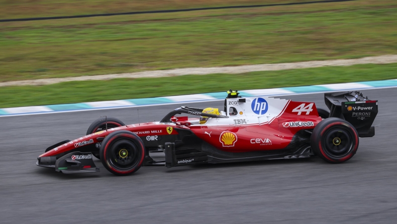 F1, Χάμιλτον: «Νόμιζα ότι ο αγώνας στην αρχή είχε τελειώσει»