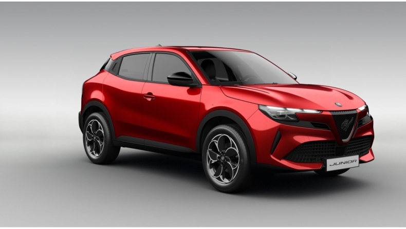 Alfa Romeo Junior: Νέα έκδοση Business με τιμή κάτω από 20.000 ευρώ