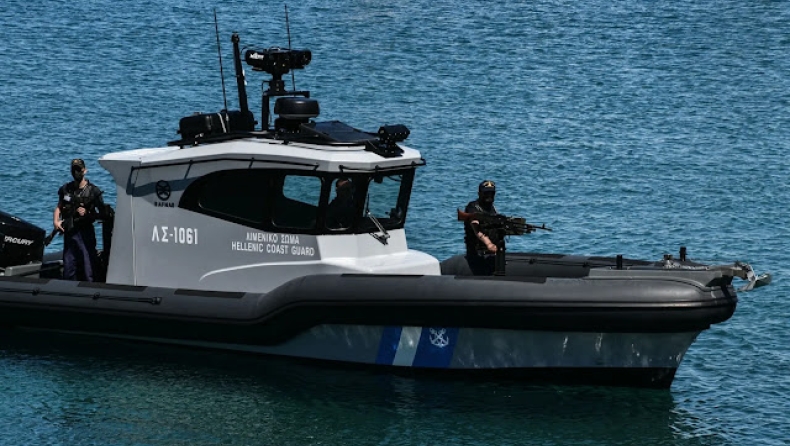 Θρίλερ με το πλωτό drone στην Λευκάδα: Αναφορές ότι βρέθηκαν εκρηκτικά - Τα σενάρια που εξετάζονται