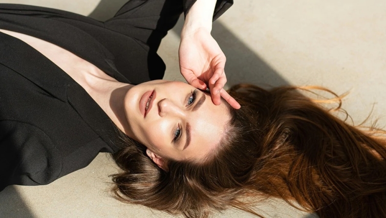 Αν ήμουν πιο ενδιαφέρουσα δεν θα ήμουν μόνη: O μύθος της αξίας