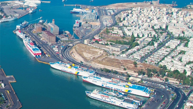 Στο... σφυρί λιμάνια και μαρίνες