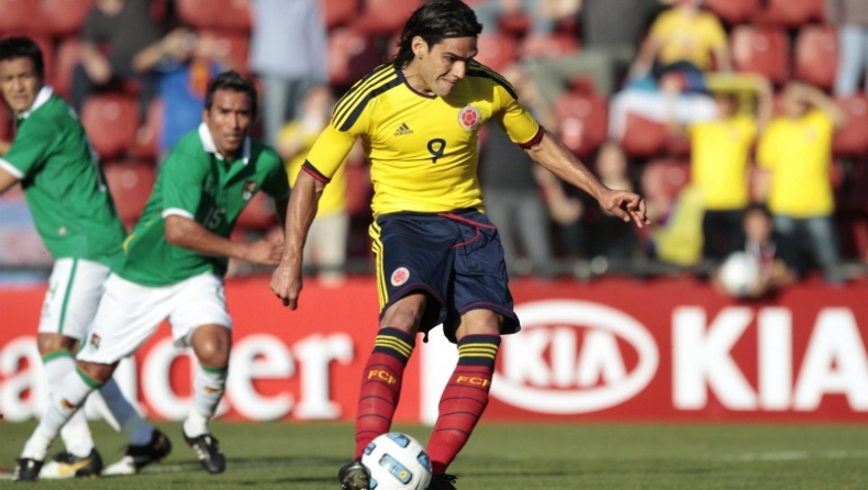 Πρώτη με Φαλκάο!