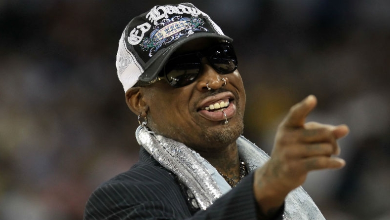 Κόουτς σε ομάδα topless o Ρόντμαν