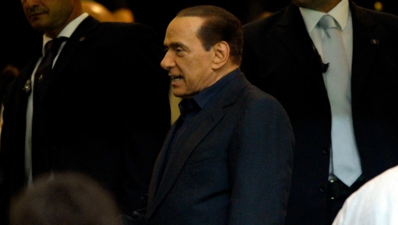 Μπερλουσκόνι: «Δεν προλαβαίνω...»