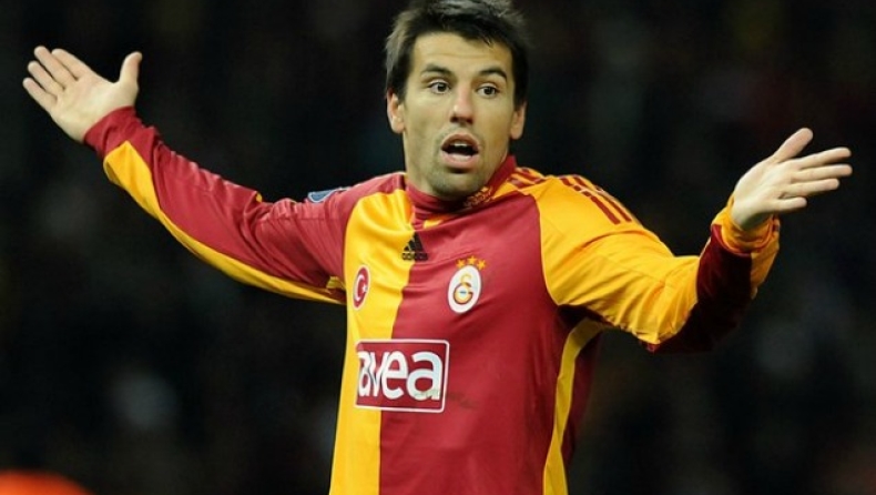 Μπάρος φεύγει, Ντρογμπά παίζει