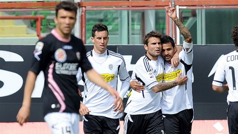 Αδιάφορες έπαιξαν μπάλα