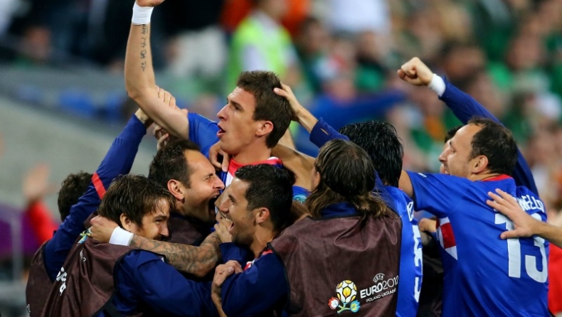 Κορυφή... και με «κοράκι» (vid)