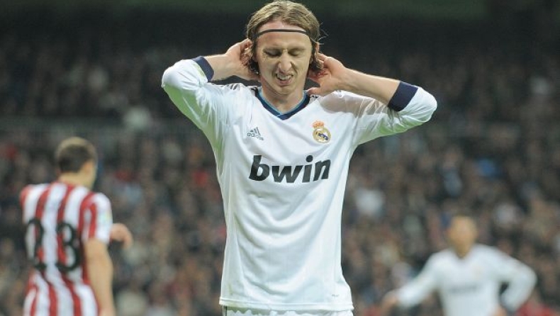 Γιουνάιτεντ, Σίτι, Τσέλσι για Μόντριτς