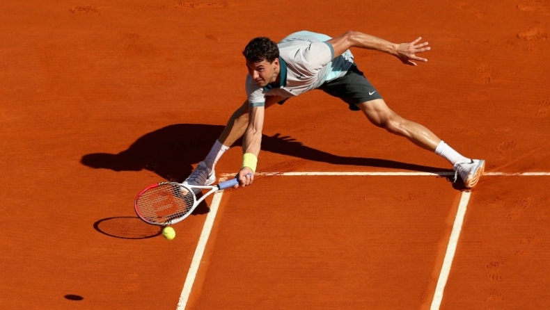 Χόρευε στο χώμα ο Ντιμιτρόφ!