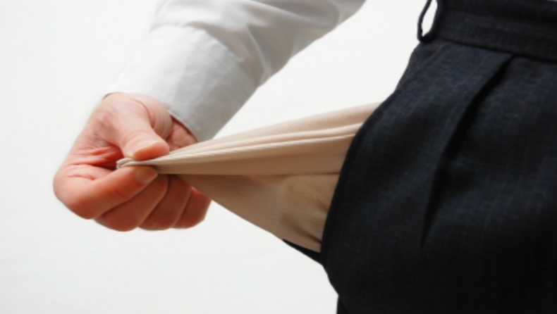 Λεφτά υπάρχουν... για ένα μήνα!