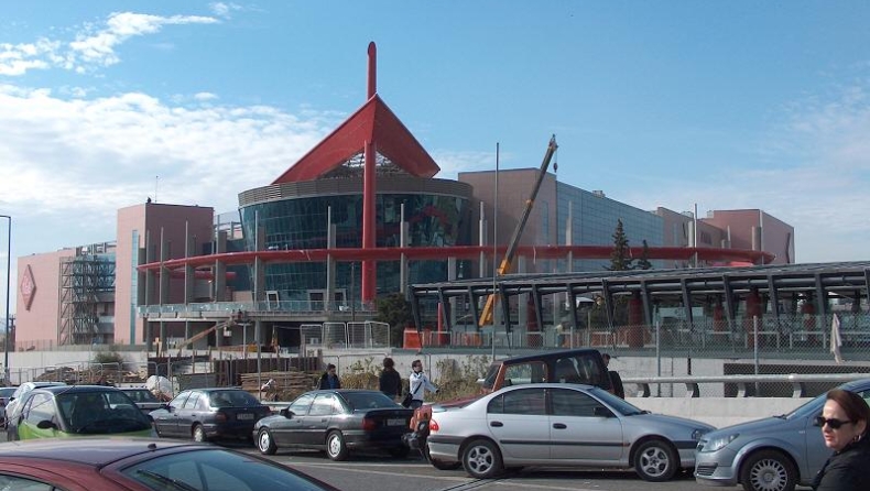 Άλλο δεν πάω σε mall, άλλο βάζω βόμβες!