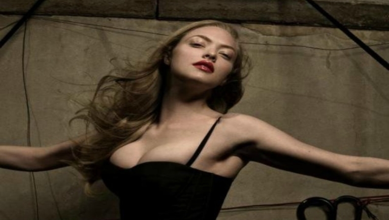 «Στις σκηνές με στοματικό χρησιμοποιώ γρανίτες»