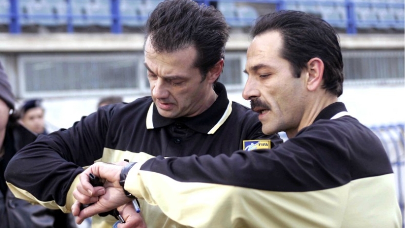 Το SMS με κύρος και ο «δούρειος» ήχος